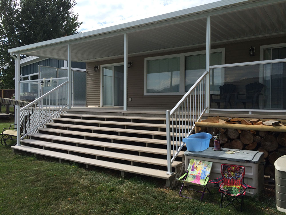 stair case to deck covered section