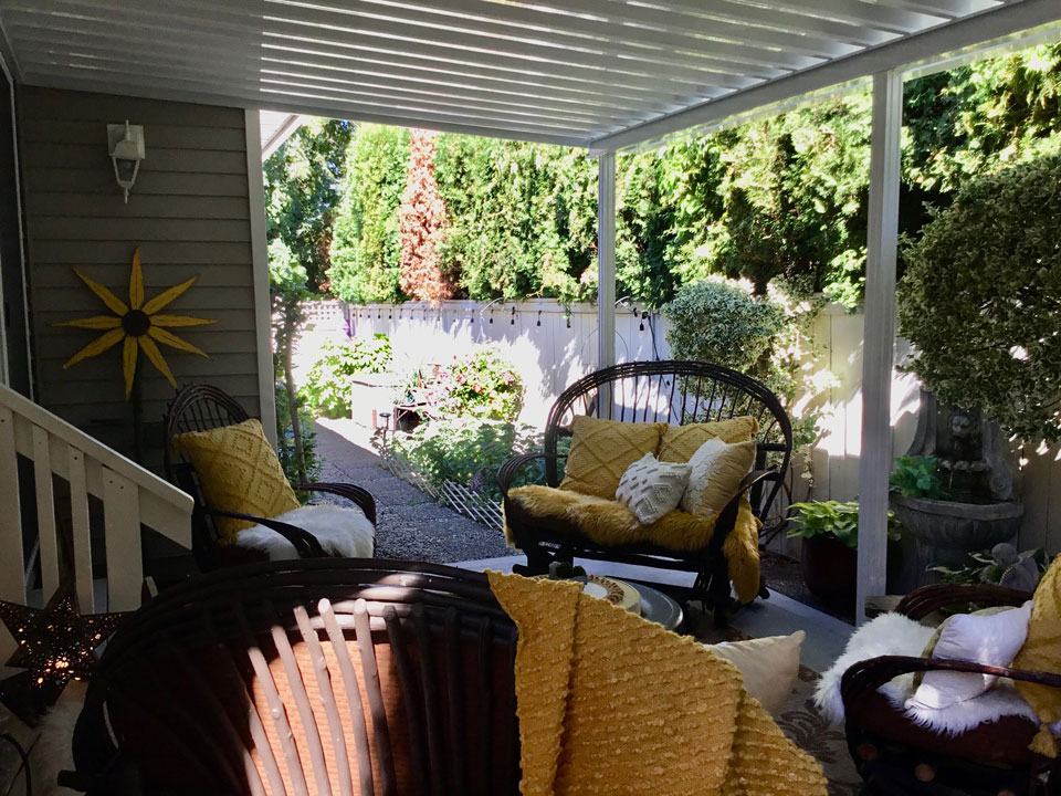 new patio cover for Denise showing her furniture arrangement