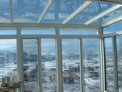all glass and aluminum solarium
